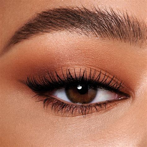 nude smoky eye|How To: Nude Smokey Eyes